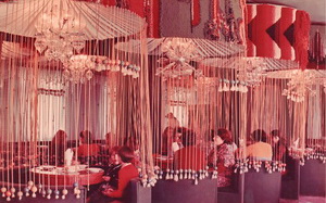 Интерьер обеденного зала детского кафе "Чунга-Чанга", 1980-е гг.