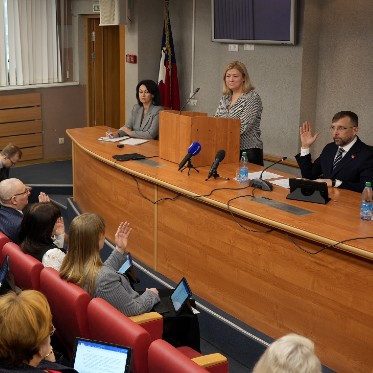 В ходе очередной сессии норильские депутаты приняли решения по 14 вопросам