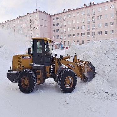 С начала зимы с территории Норильска вывезено свыше 131 тысячи кубометров снега