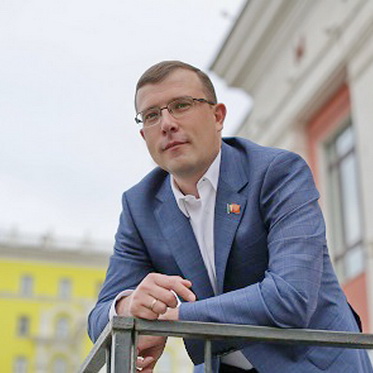 Поздравление Председателя НГСД с Днем молодежи