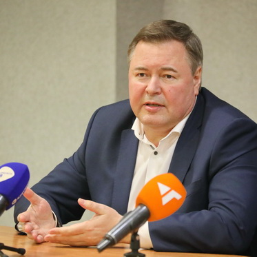 Заместитель председателя краевого парламента прилетел в Норильск