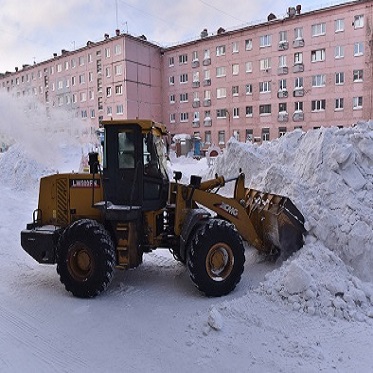 За зиму с территории Норильска вывезли более 400 тысяч кубометров снега