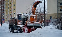 В Норильске активно очищают территорию от снега