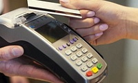 Норильчане могут оплатить все жилищно-коммунальные услуги банковской картой в кассах РКЦ