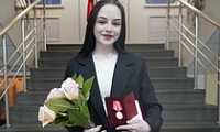 Юной норильчанке вручили медаль «За спасение жизни»