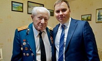 Глава города поздравил Дмитрия Коноплю с Днем рождения