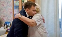 Глава Норильска поздравил с 88-летием  Фаину Лозовую